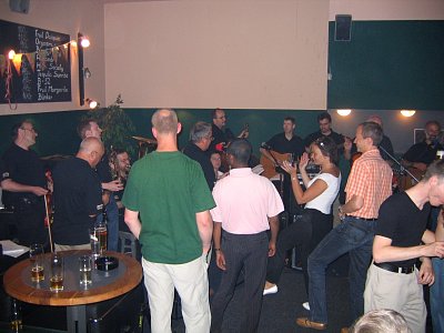 tn_Picture042_jpg.jpg