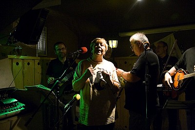 tn_IMG_4788rw_800x600_jpg.jpg