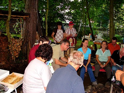 tn_11_obecenstvo_se_bavi_jpg.jpg